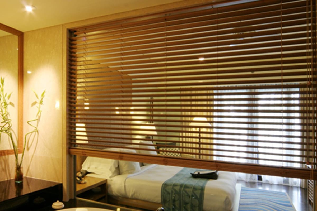 wooden blinds 2
